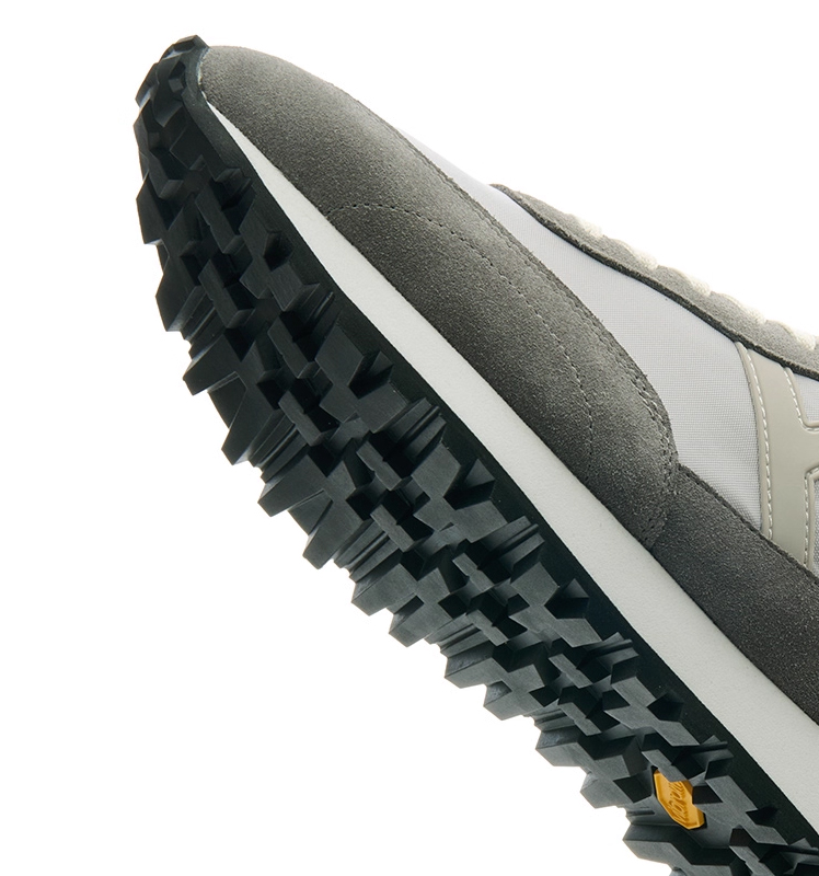 Hazzys哈吉斯男士慢跑鞋2025秋季新款时尚休闲运动鞋