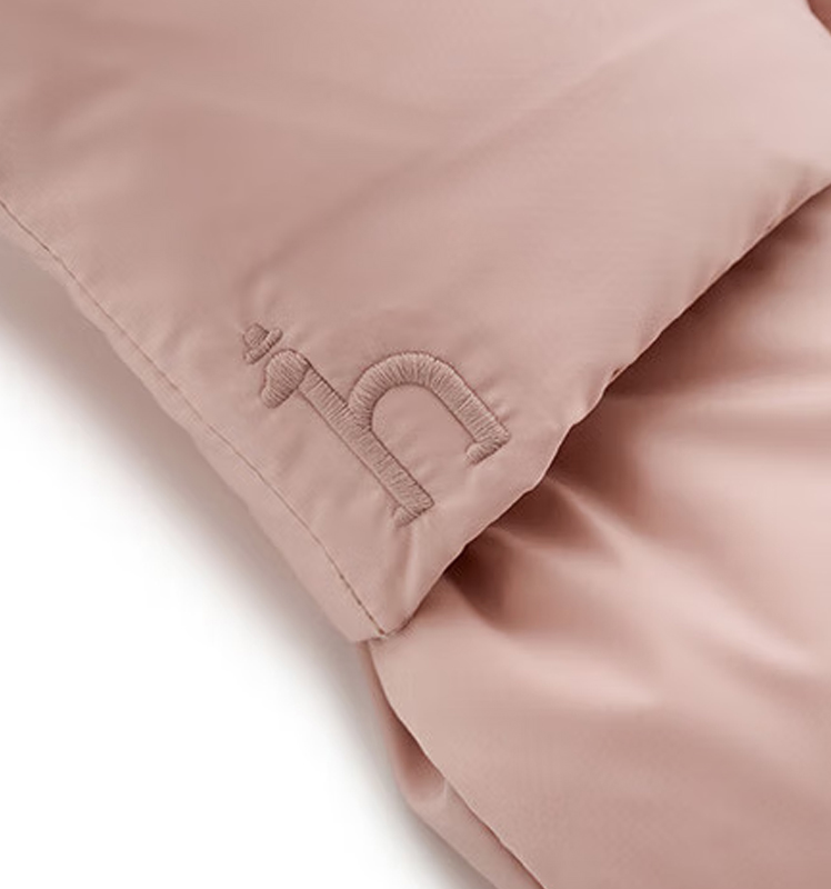 2025秋季新款女士纯色简约休闲羽绒围巾AAOS1FCC002 黑色BK 00